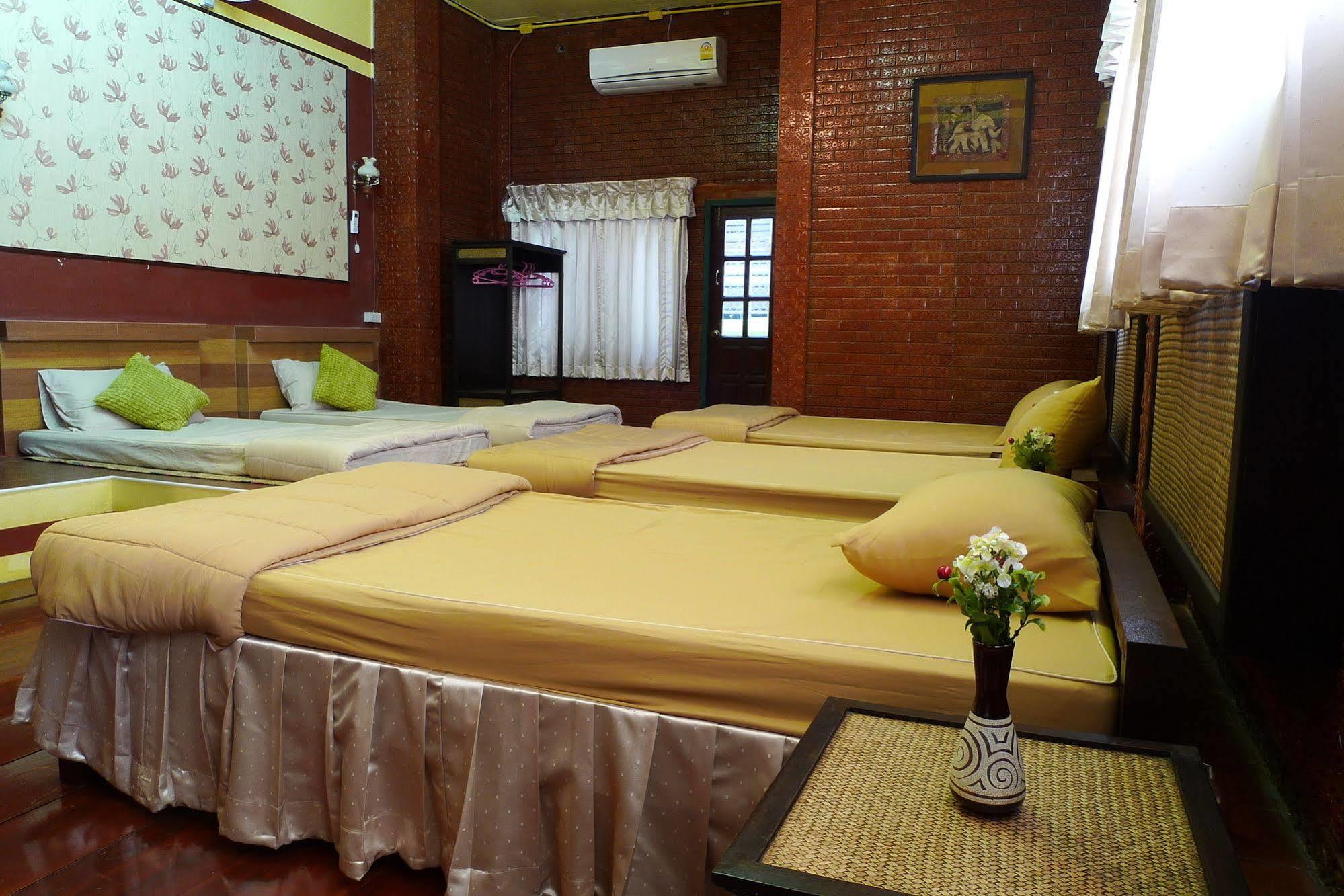 Baan Kaewta Hotell Chiang Mai Exteriör bild
