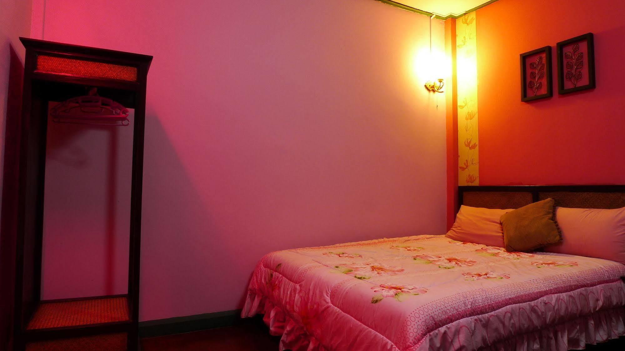Baan Kaewta Hotell Chiang Mai Exteriör bild